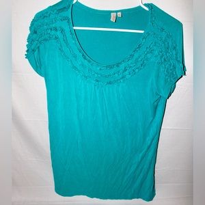 Women’s Madison Ruffled Blouse Top Shirt Blue Size Medium